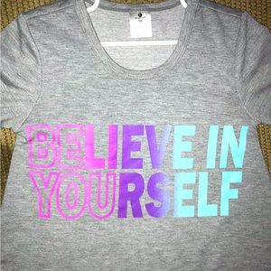 Girls Shirt size 5/6